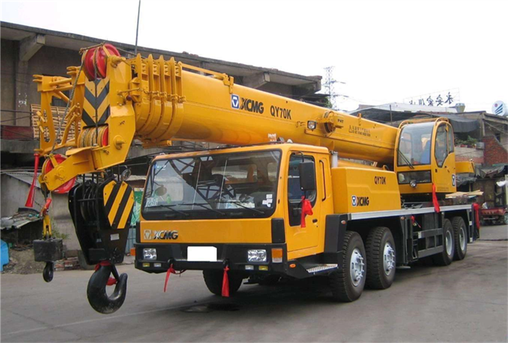 西峡县吊车出租选择重点