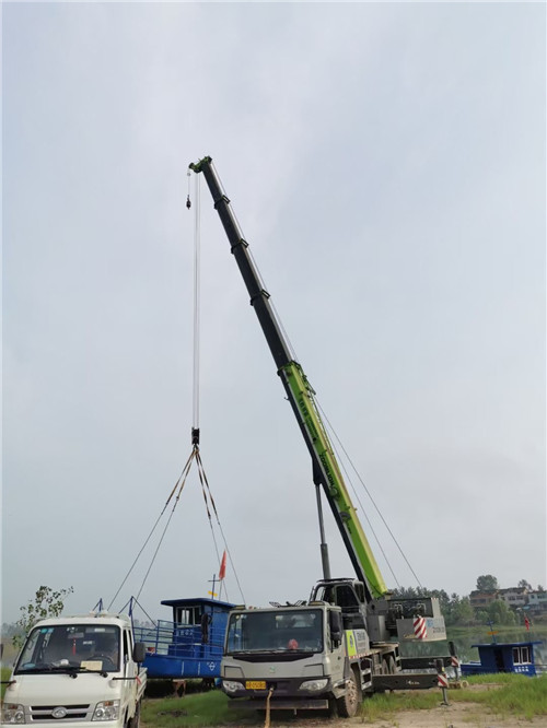 西峡县桥梁建设吊装案例